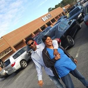 Meet your Posher, Leander